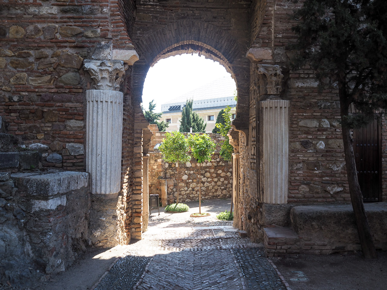 alcazar entry