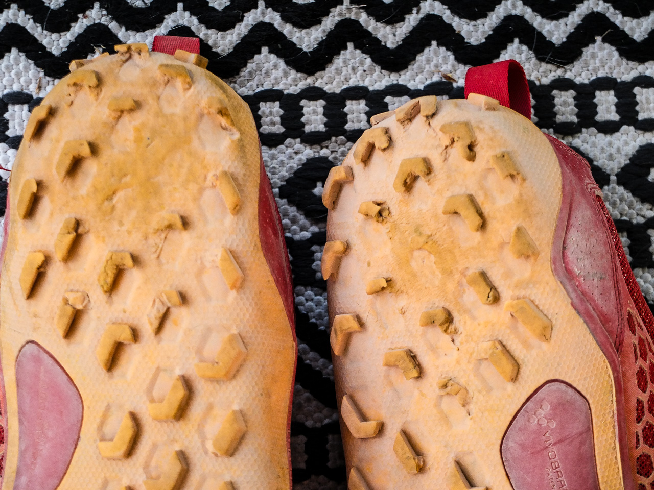 vivobarefoot trail freaks